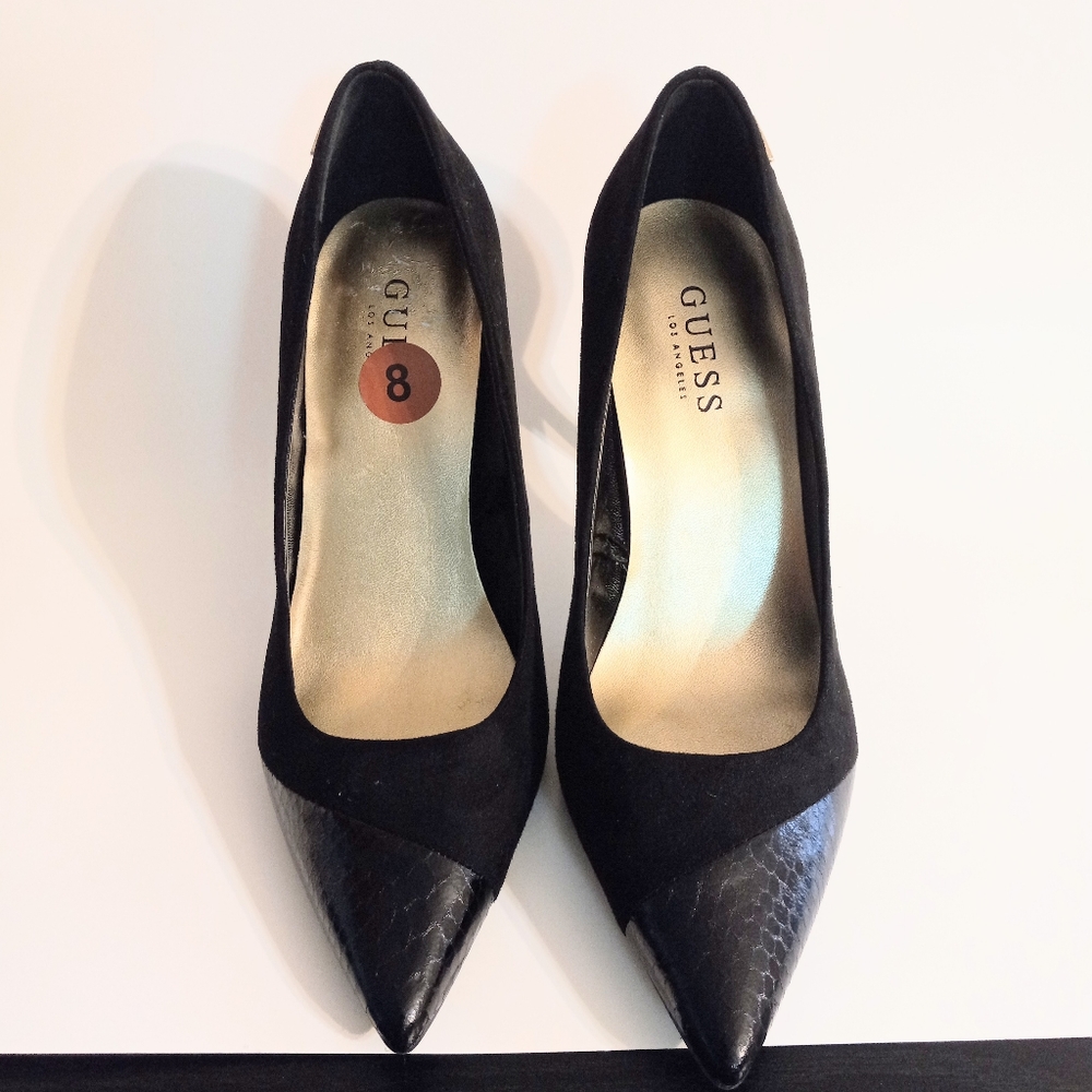 GUESS Women's Black 4 inch Heels 8M
